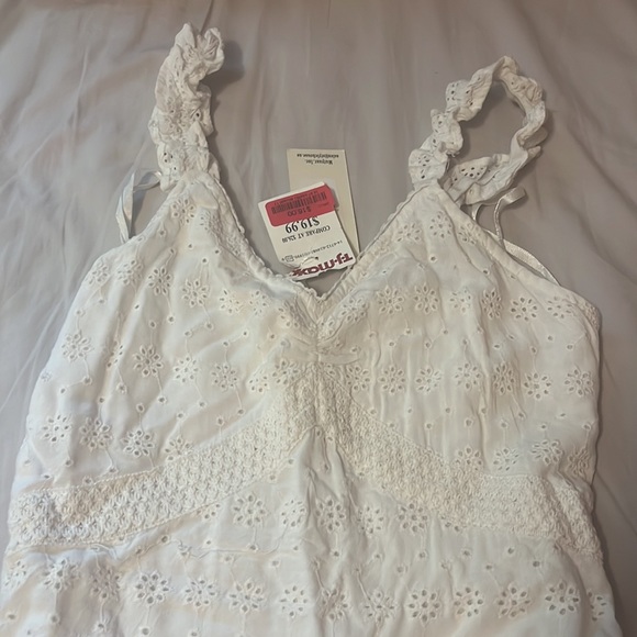 NWT Sim & Sam White Mini Dress - Picture 2 of 5